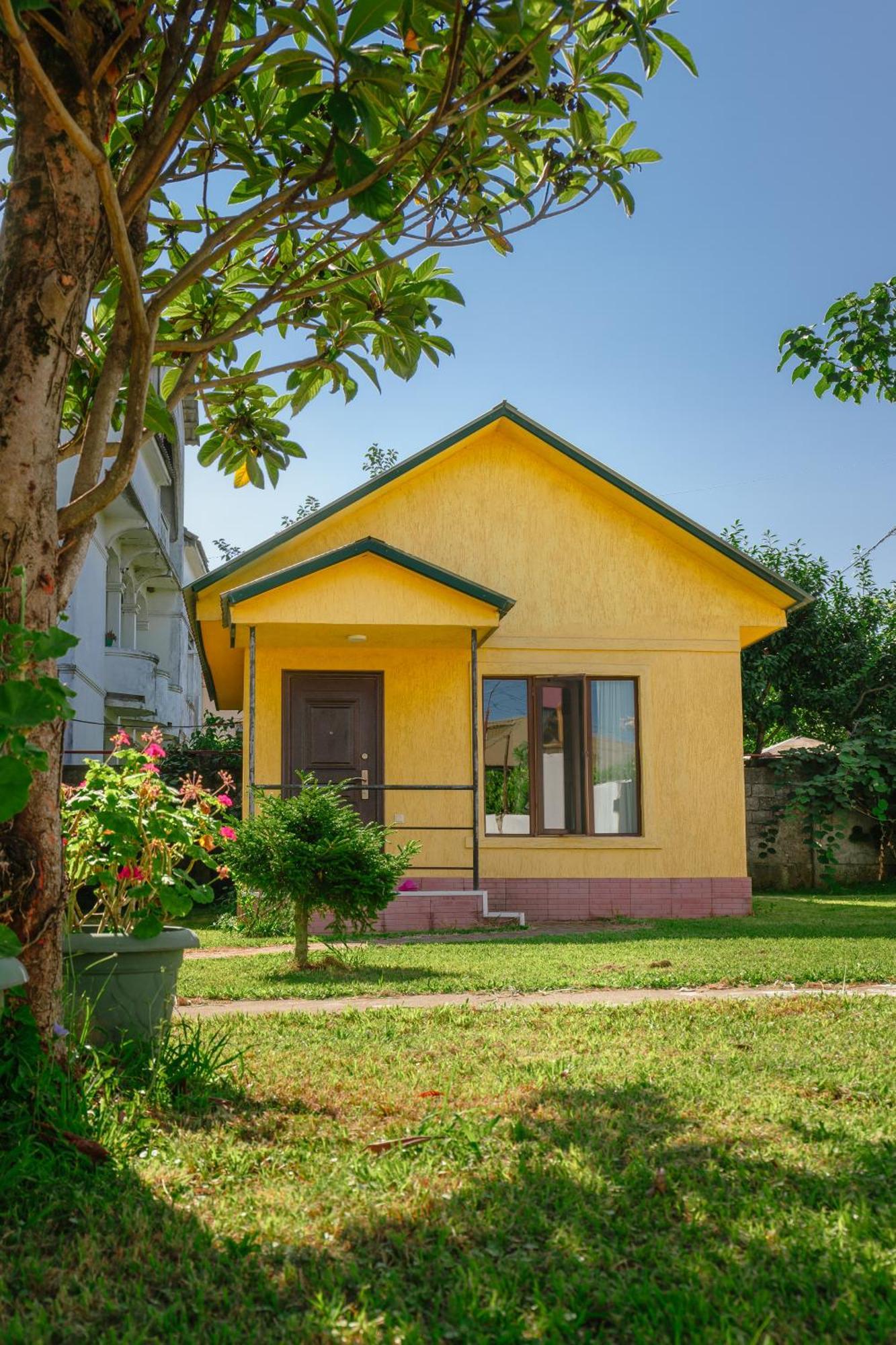 Senima'S Paradise Batumi Exterior photo